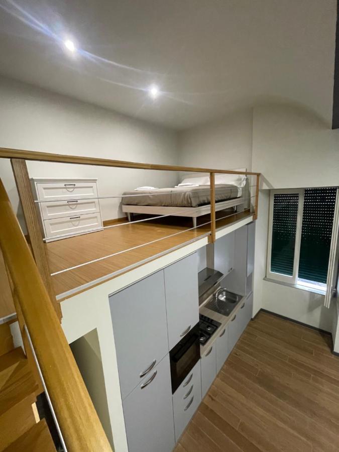 Chiatamone Luxury Apartment