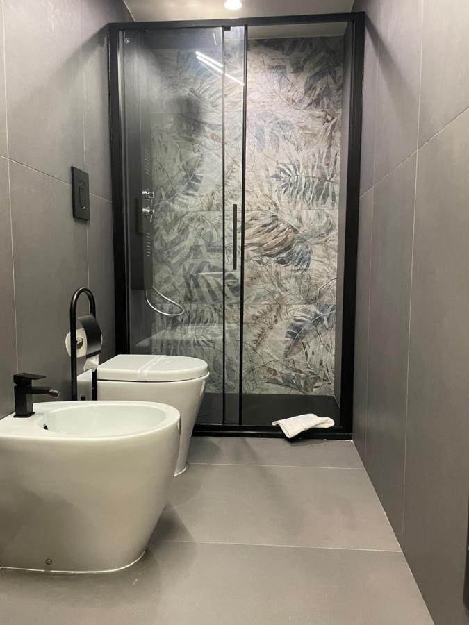 Chiatamone Luxury Apartment Naples