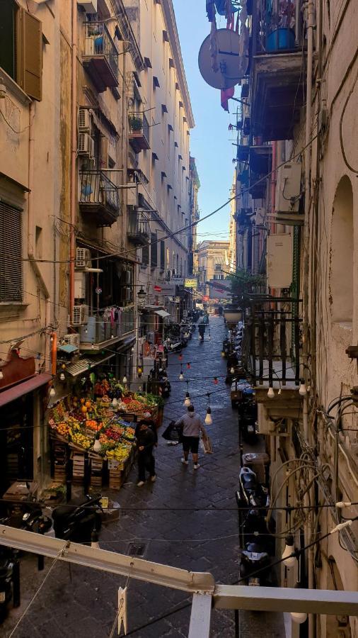 Capitale * Naples