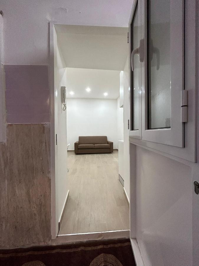 House Vicolo Longo 35 Naples