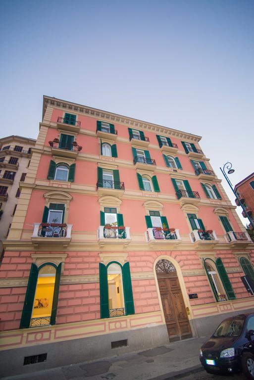 Bed & Breakfast Lungomare Naples