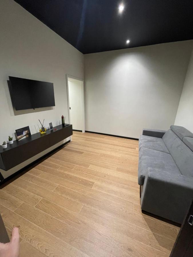 Chiatamone Luxury Apartment *
