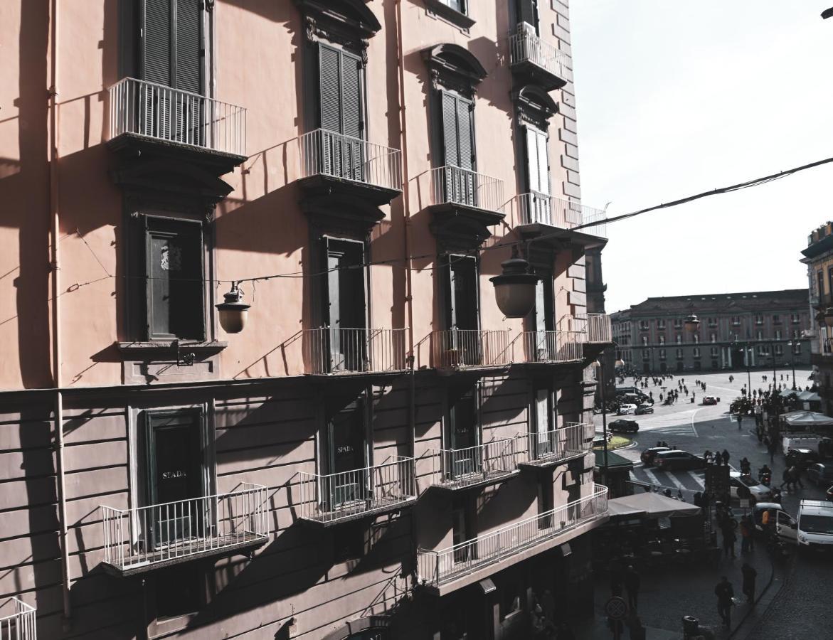 Pagina Storica Di Naples