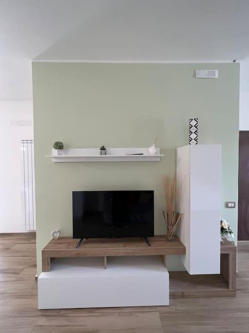 Serendipity Free Parking 2 Min Dalla Stazione Apartment