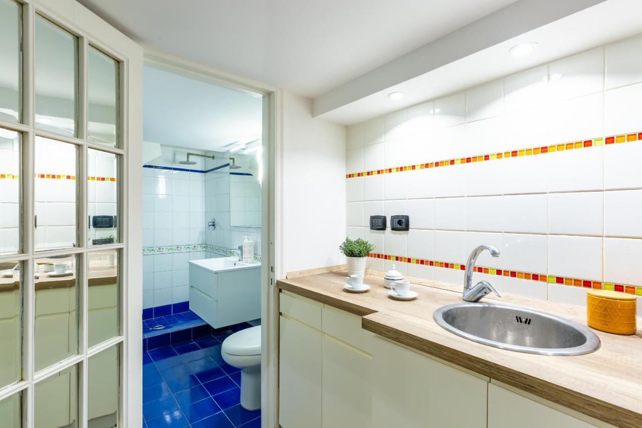 Mezzanine Studio In Mergellina By Wonderful Italy *