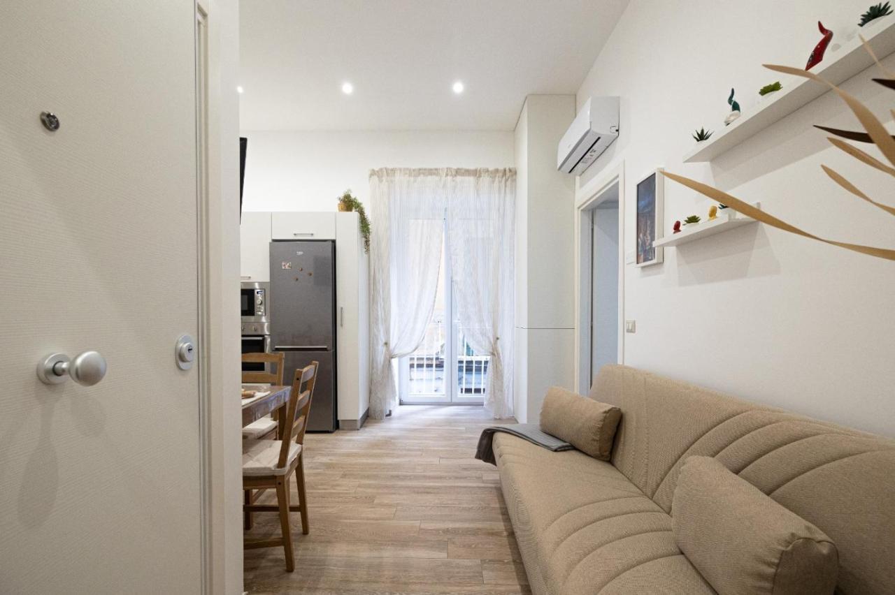 Adelis Apartment *