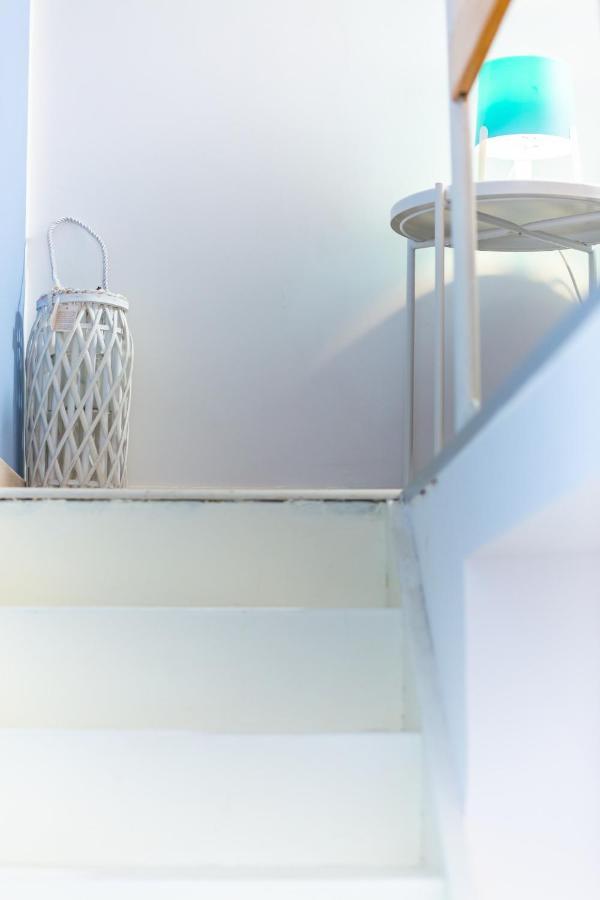 Mezzanine Studio In Mergellina By Wonderful Italy * Naples