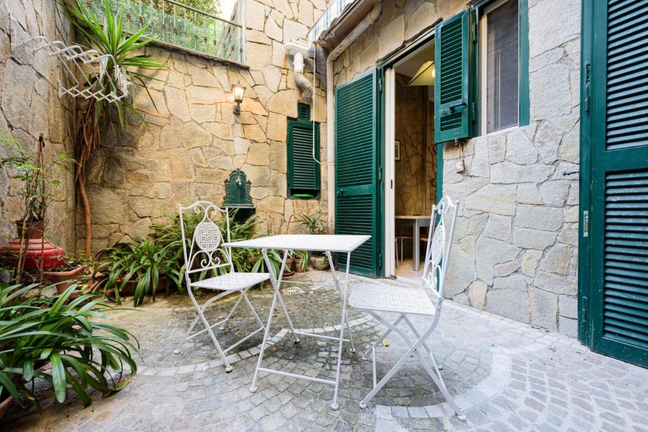 Apartment Casa Di Flo Naples