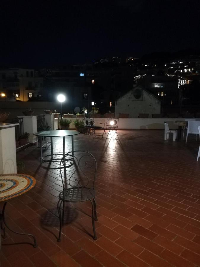 Bed & Breakfast Le Terrazze A Mergellina 2*