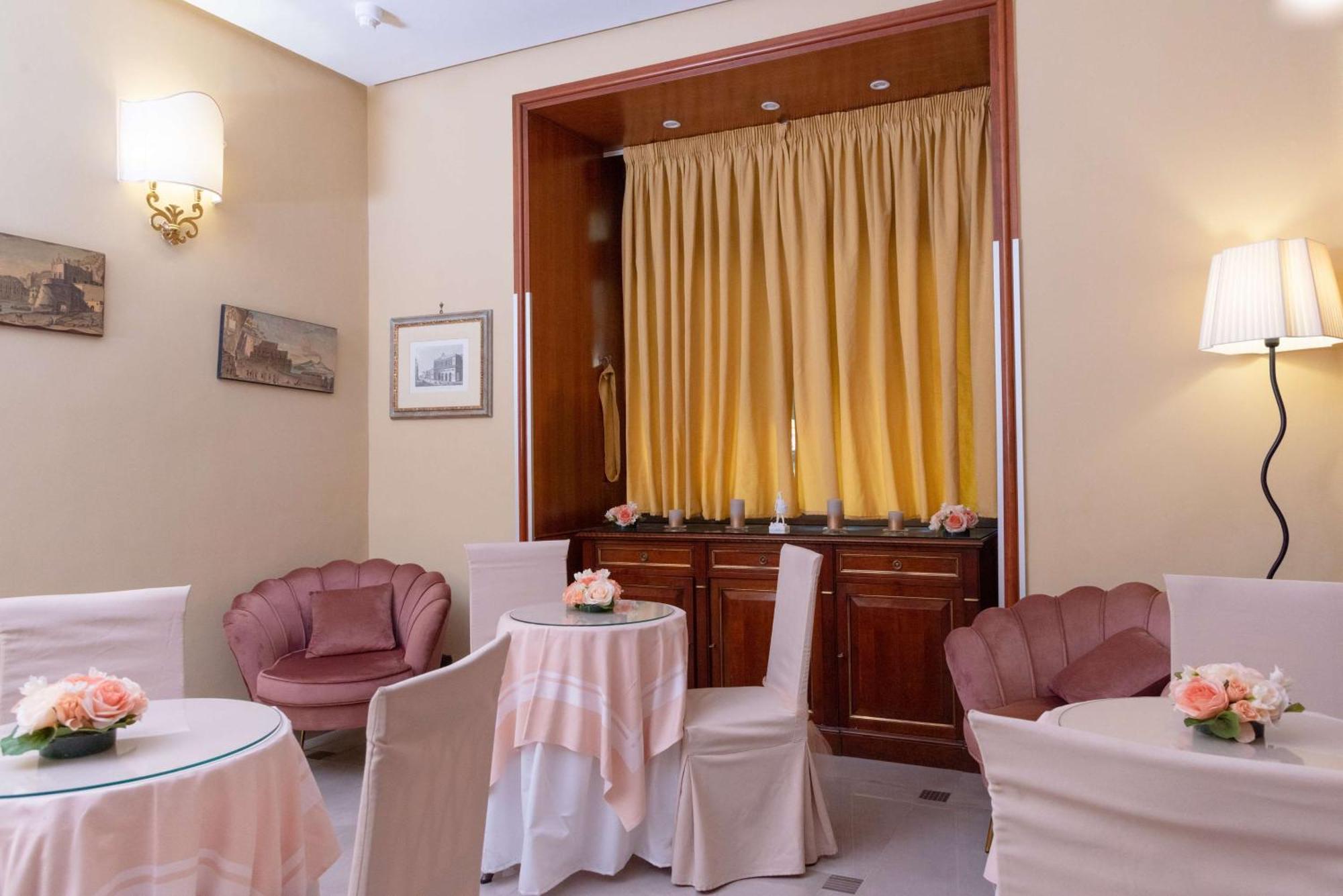 Ares Hotel 4*