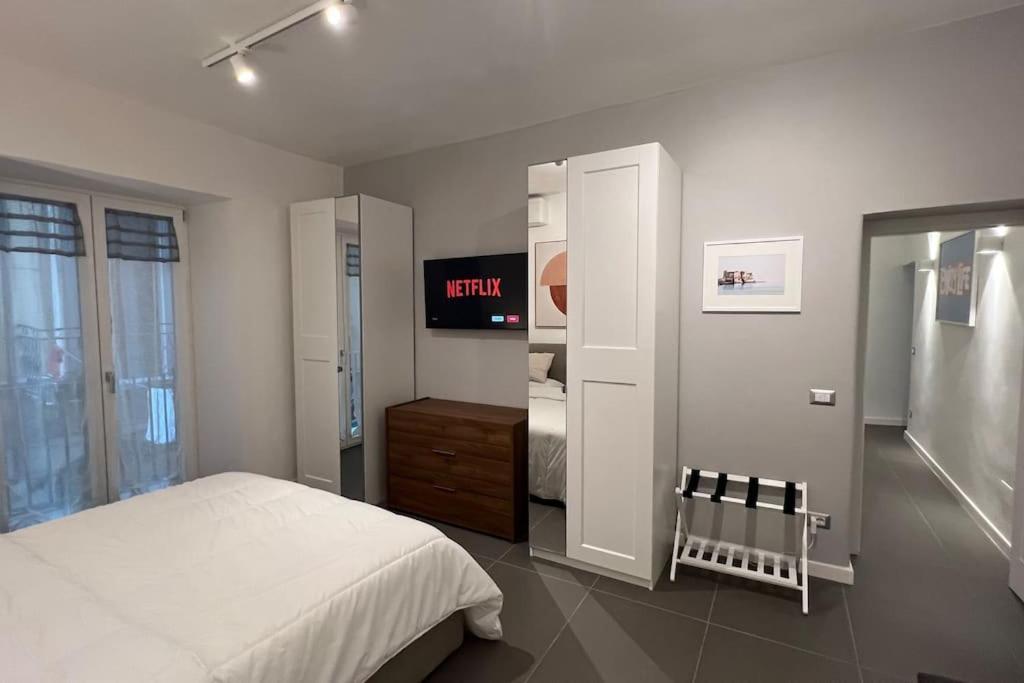 Casa Losito, Boutique 100 Mq In The Heart Of Naples! Naples