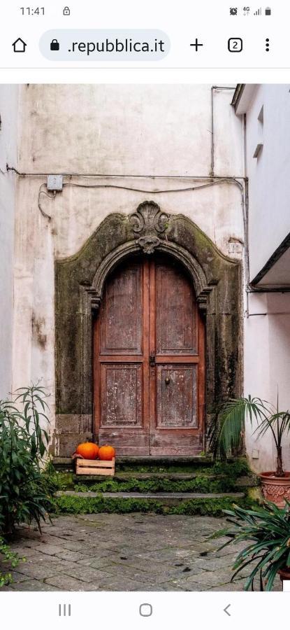 Palazzetto Di Neubourg Apartment