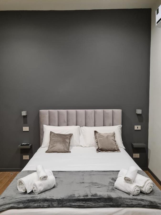 Chiatamone Luxury Apartment Naples
