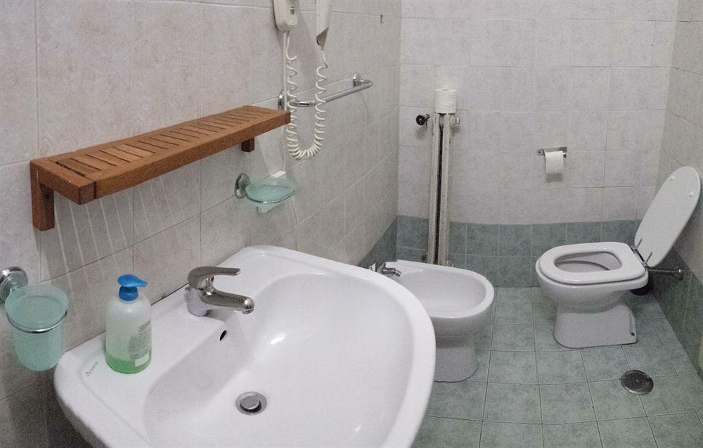 Hostel Mancini *