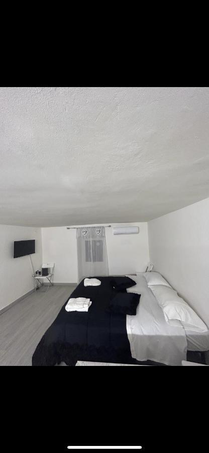 Apartment Pontenuovo 6e8 House Naples