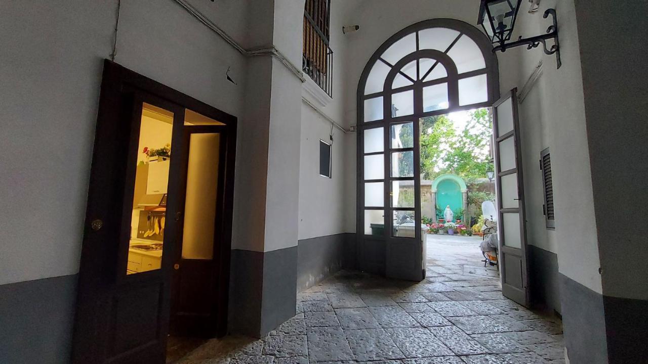 Kiki Centro Apartment Naples