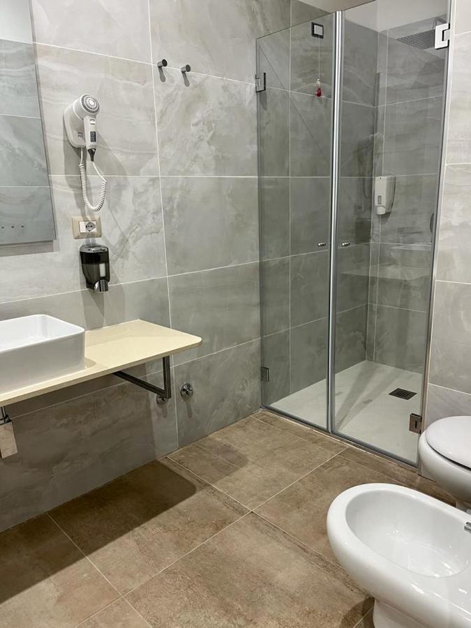 Avio Guest house