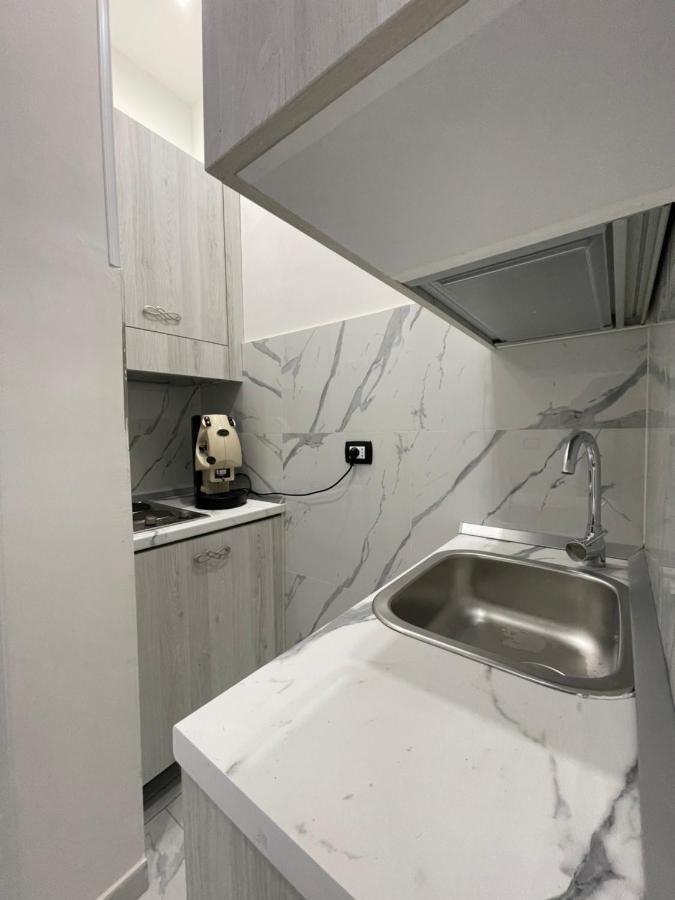 Rosa Luxury * Naples