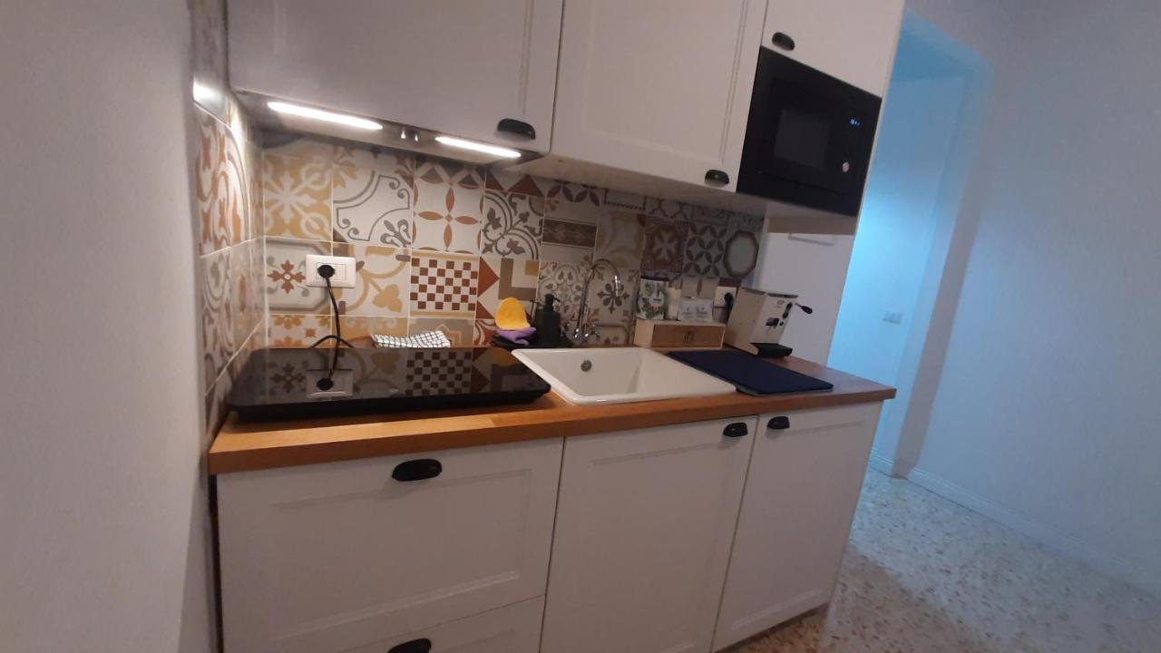 Palazzetto Di Neubourg Apartment