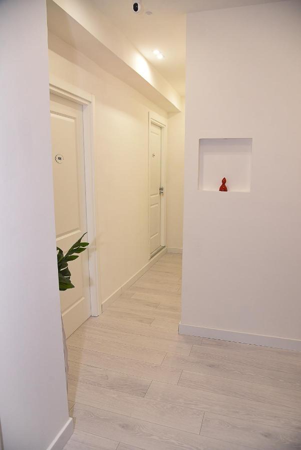 Kennedy Hotel 2*