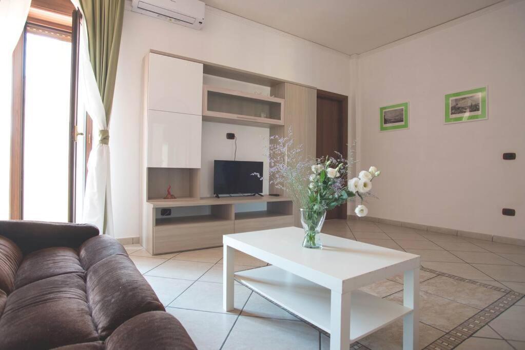 Apartment Incantesimo Napoletano In Centro Storico