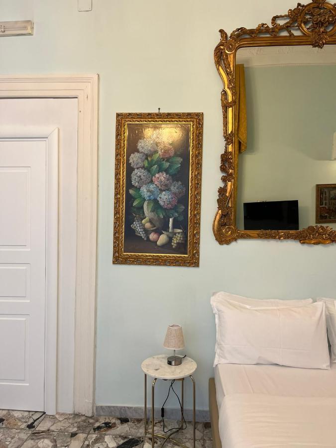 Art Santa Brigida 3* Naples