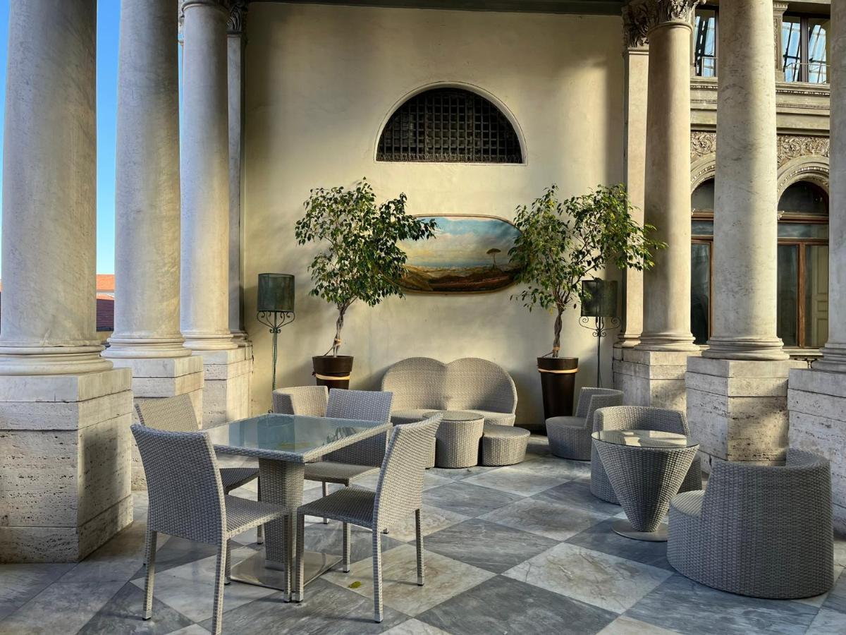 Art Santa Brigida Bed & Breakfast