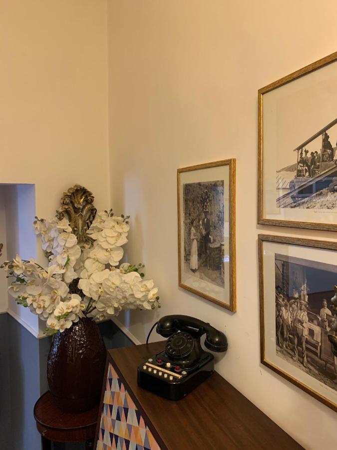 Folle Citta Bed & Breakfast Naples