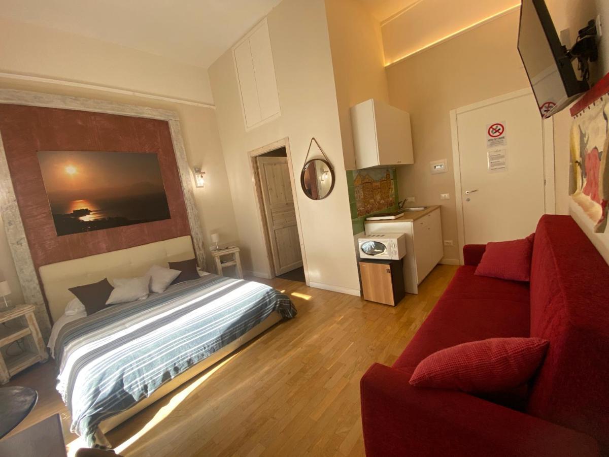 Guest house Corso 211 Beds & Naples
