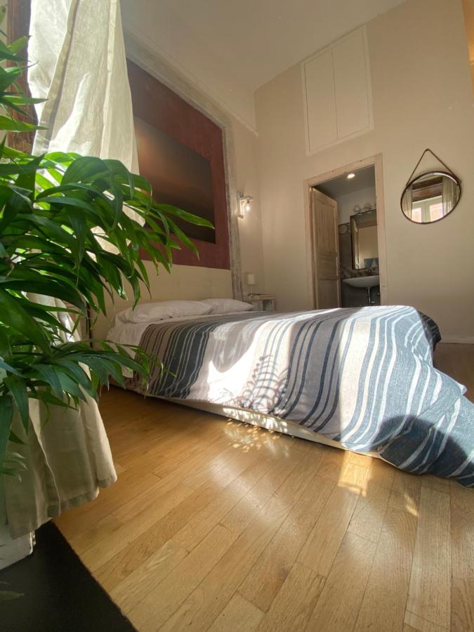 Corso 211 Beds & Guest house *