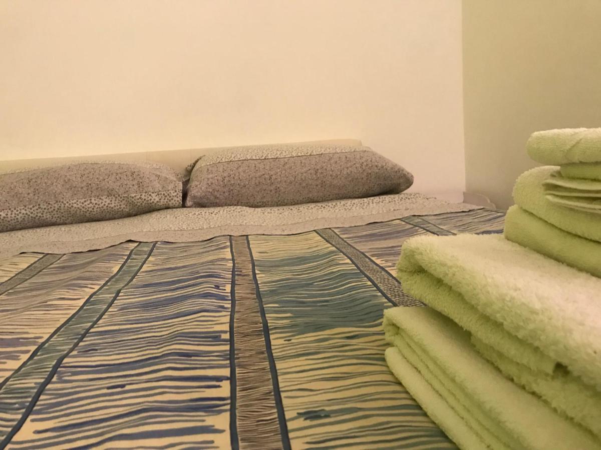 Alloggio Con Piccolo Patio - Bosco Di Capodimonte Apartment