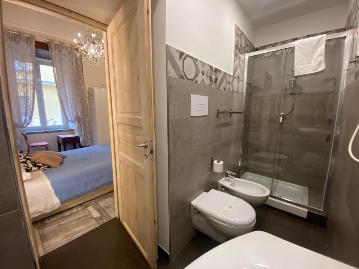 Corso 211 Beds & Guest house