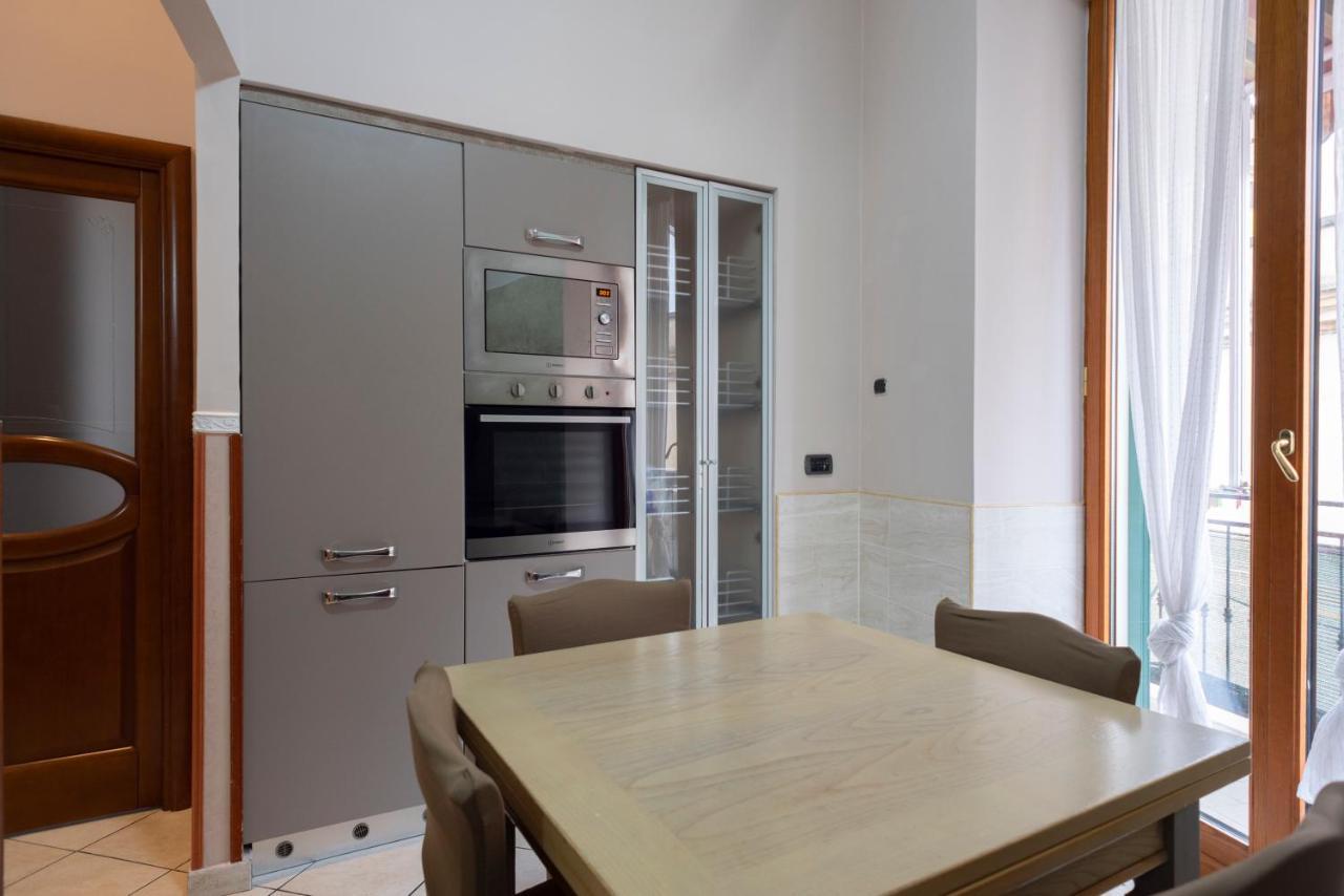 Spaccanapoli Apartment *