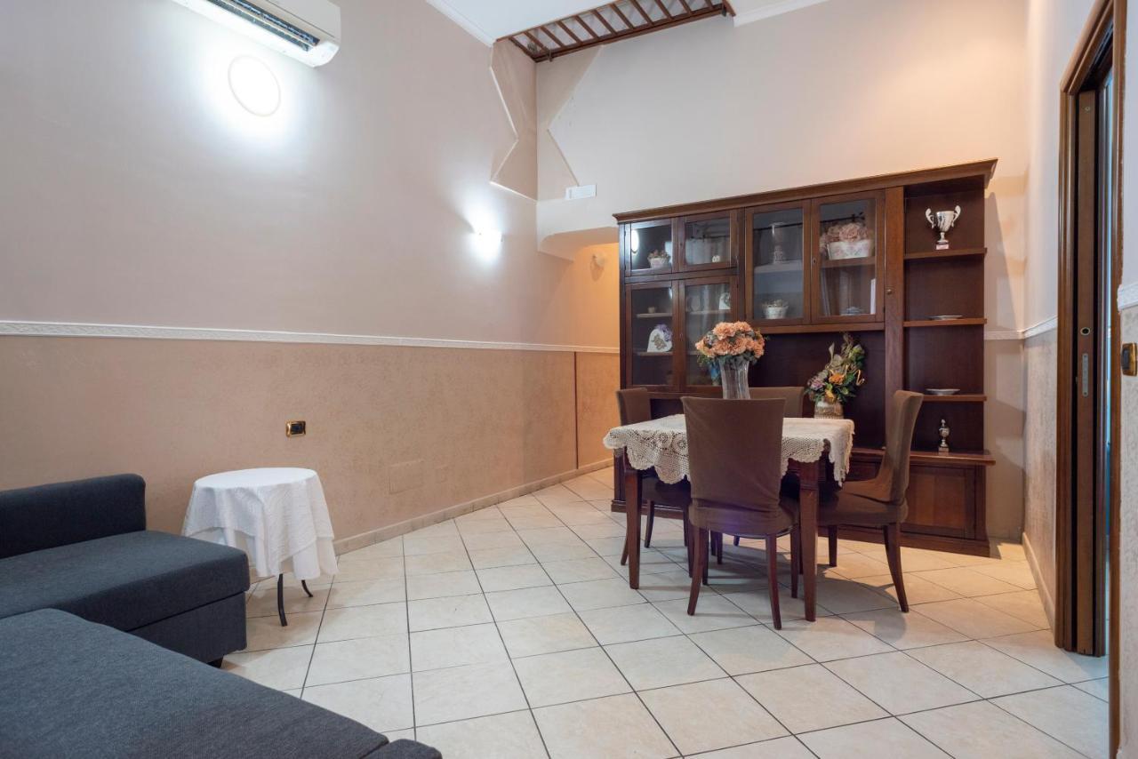 Spaccanapoli Apartment Naples