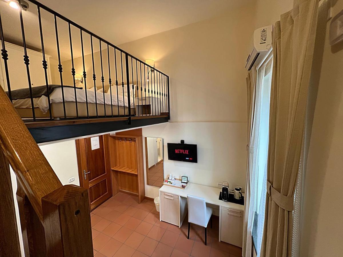 Daybreak Bed & Breakfast 2*