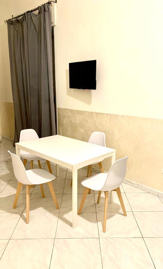 Flyresidence Garibaldi * Naples