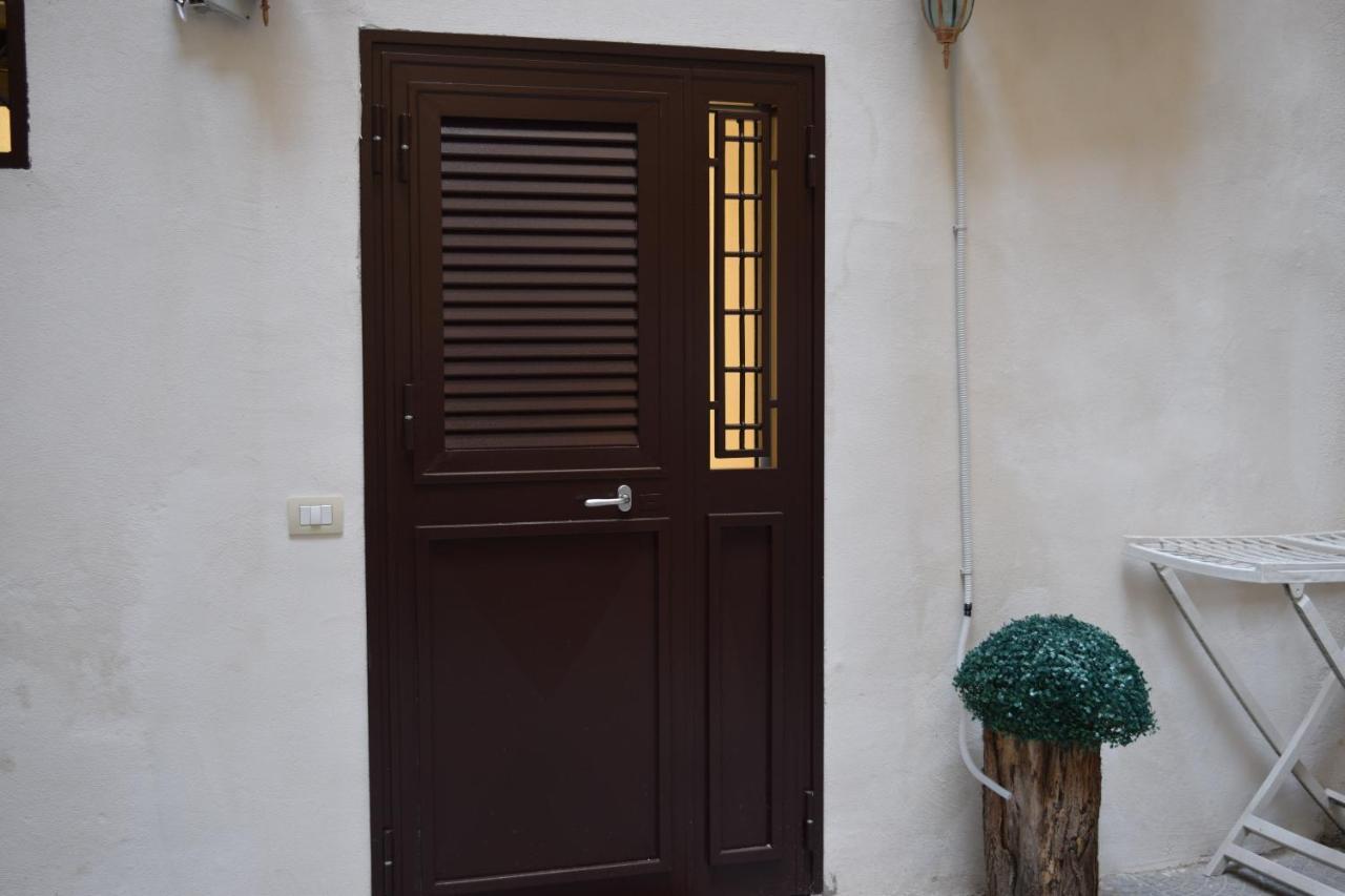 Apartment Nonnona House-napoli Centro *