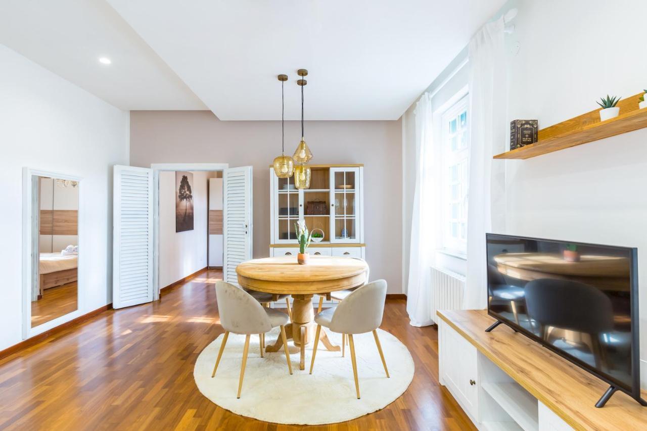 Apartment Brancaccio Renewed By Napoliapartments Naples