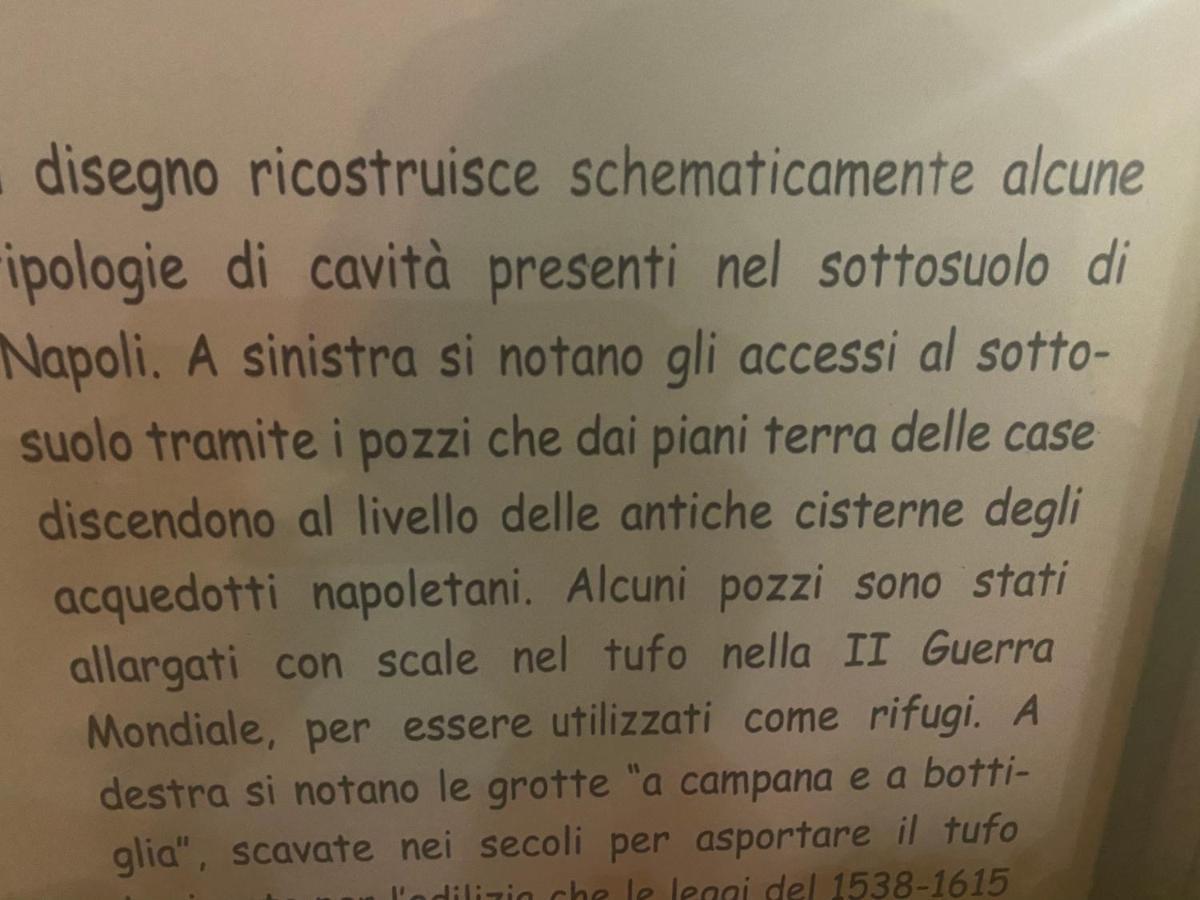 Casa Gioia, Tra Palazzo Reale,lungomare E Monte Echia * Naples