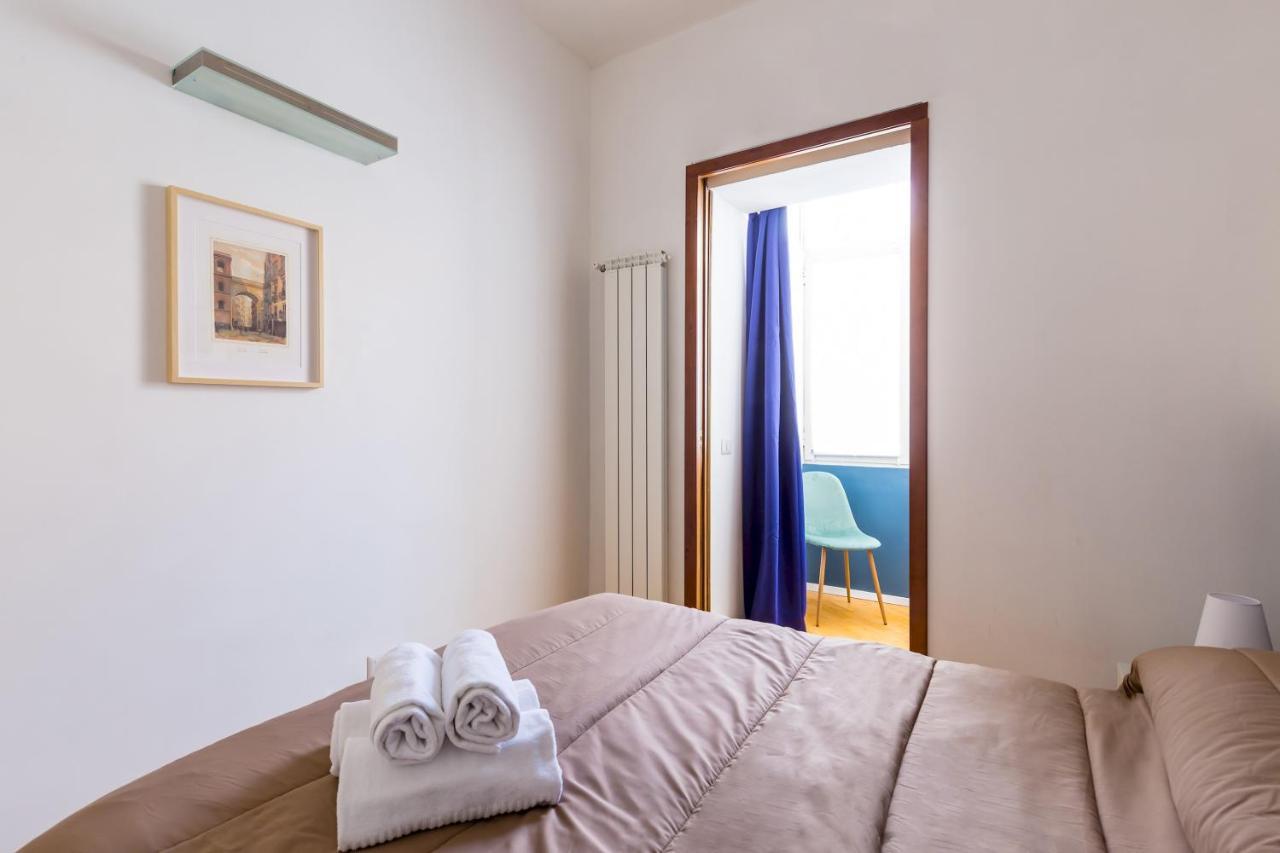 Apartment Chiaia Mon Elegant Flat By Napoliapartments