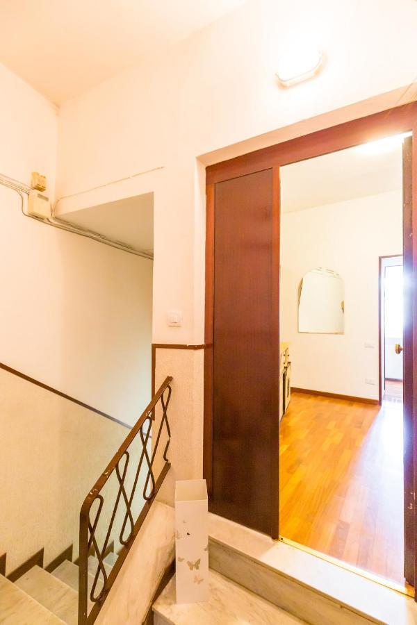 Brancaccio Renewed By Napoliapartments Naples