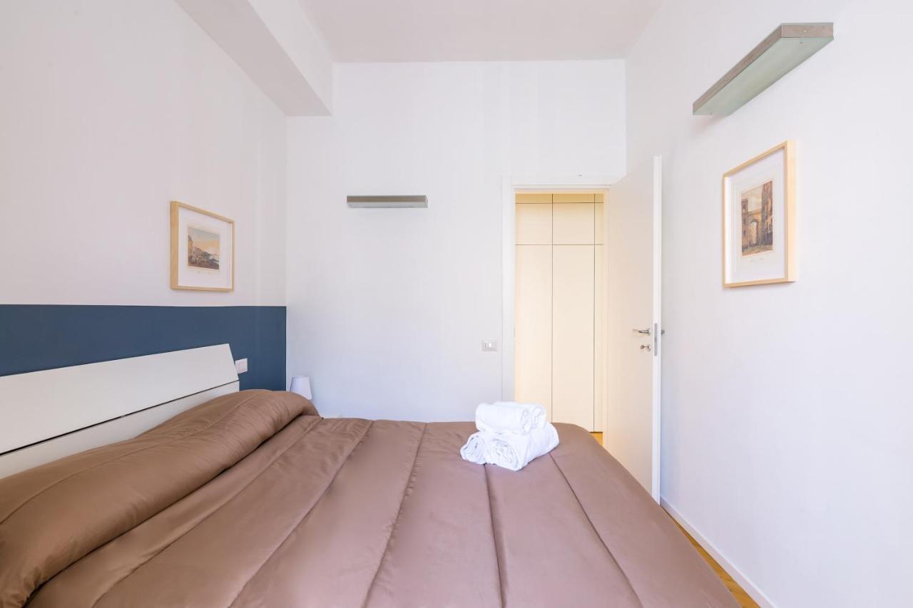 Apartment Chiaia Mon Elegant Flat By Napoliapartments