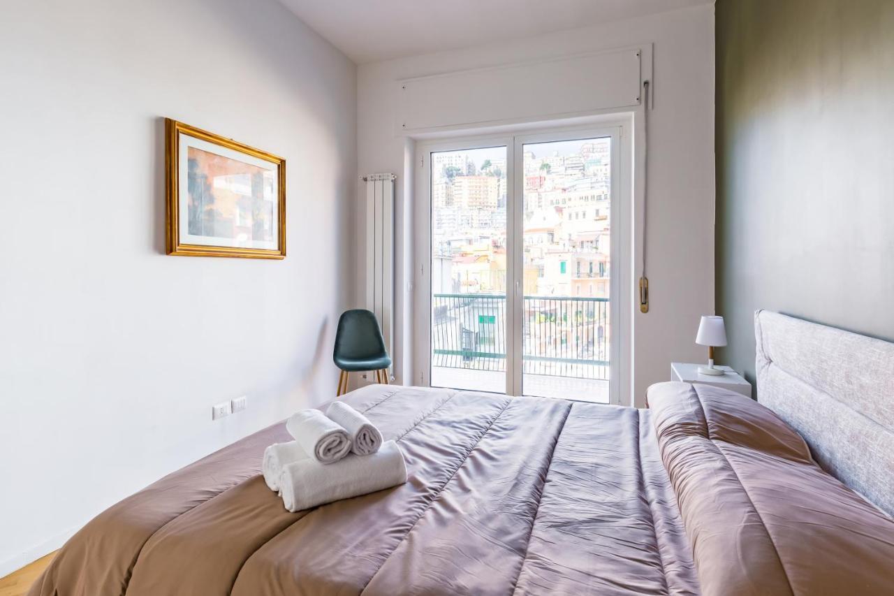 Chiaia Mon Elegant Flat By Napoliapartments * Naples