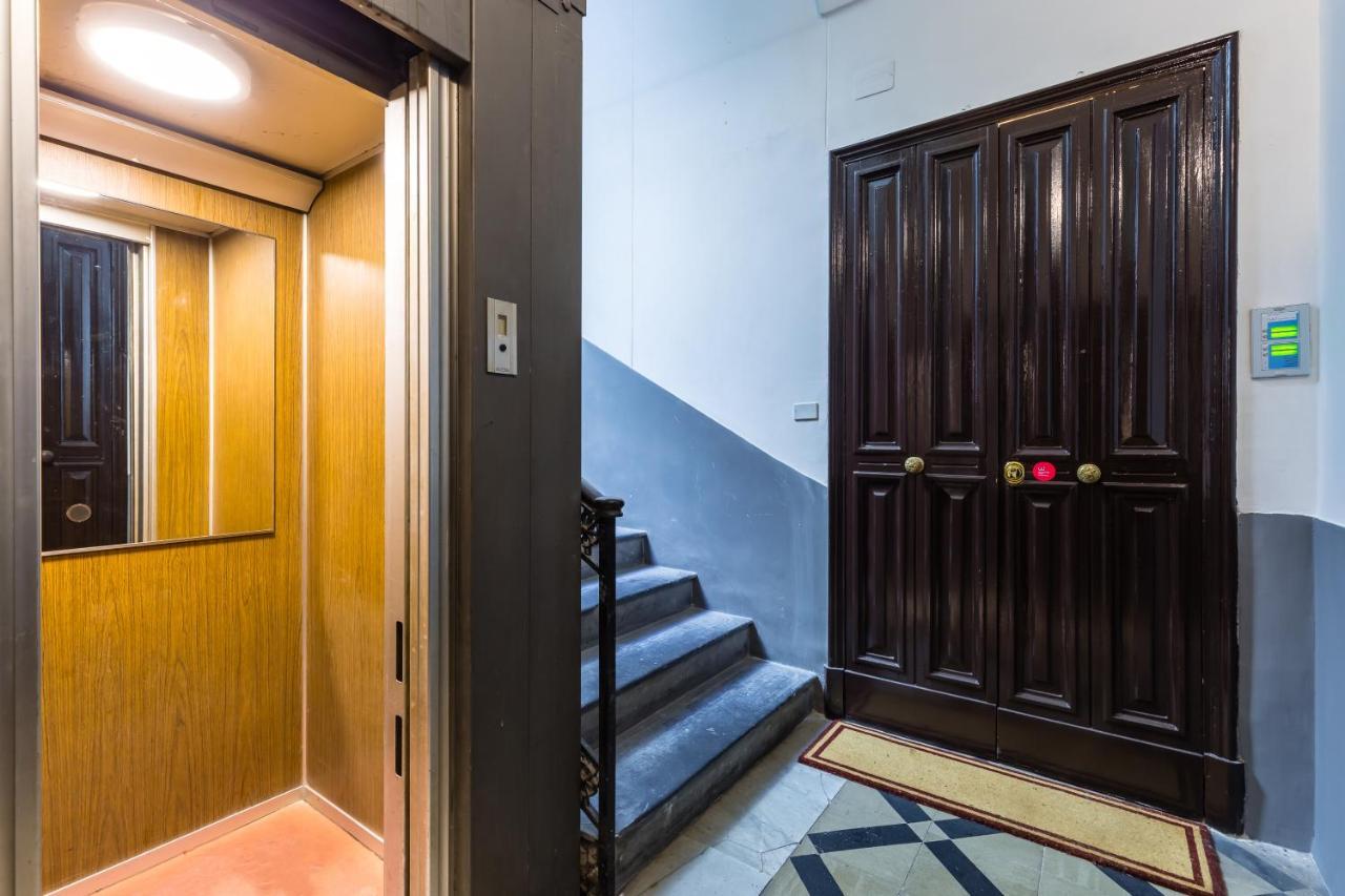 Vittorio Emanuele Modern By Wonderful Italy Apartment Naples