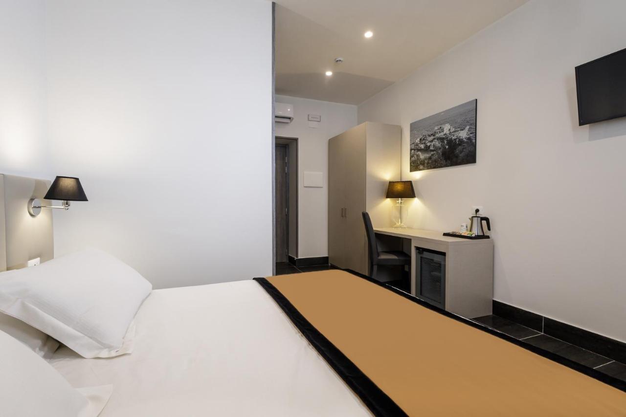Western Dei Mille Hotel 3*