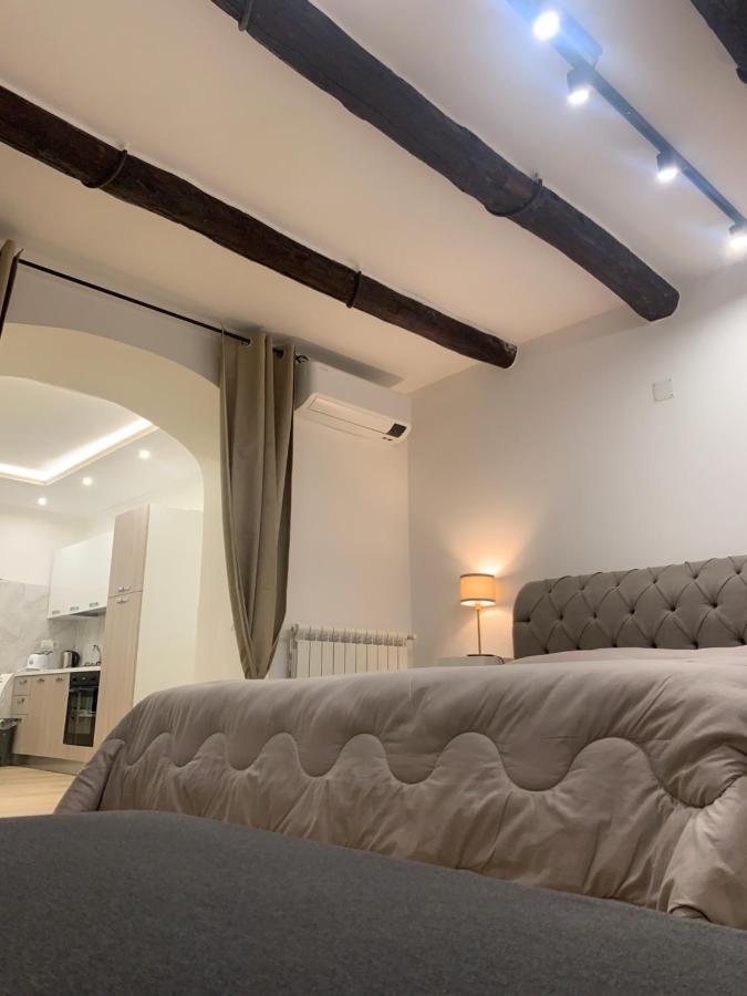 Bed & Breakfast House Vico Lungo A Toledo Naples