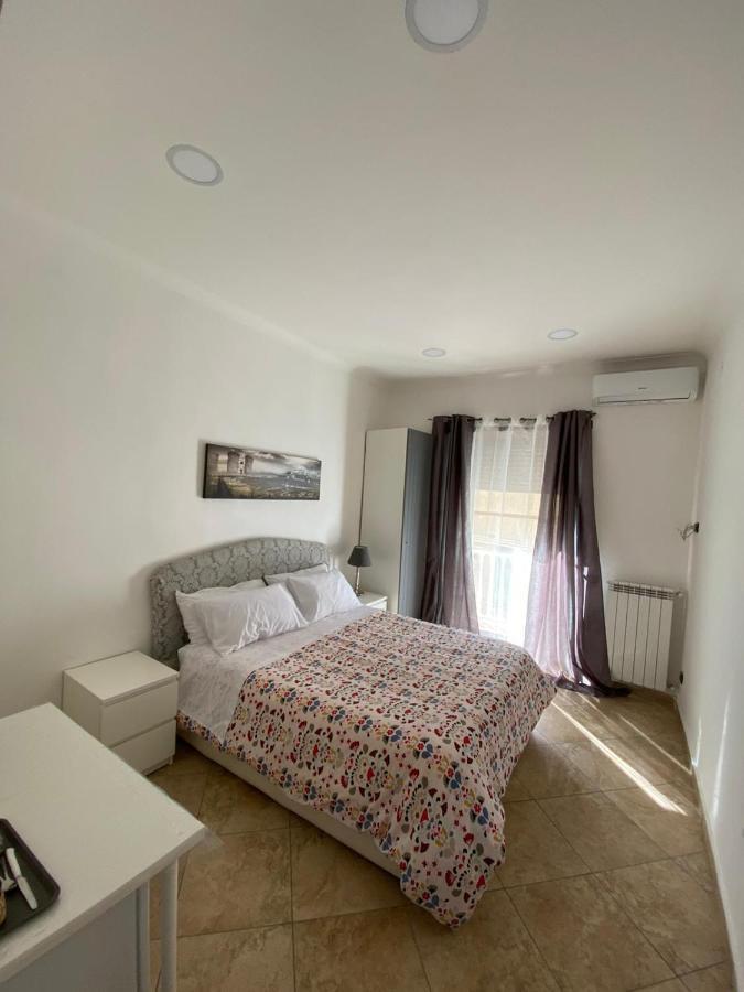 Falu Centro Camera Con Cucina E Bagno Privato Naples