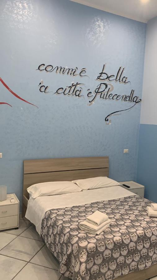 Re Ferdinando * Naples
