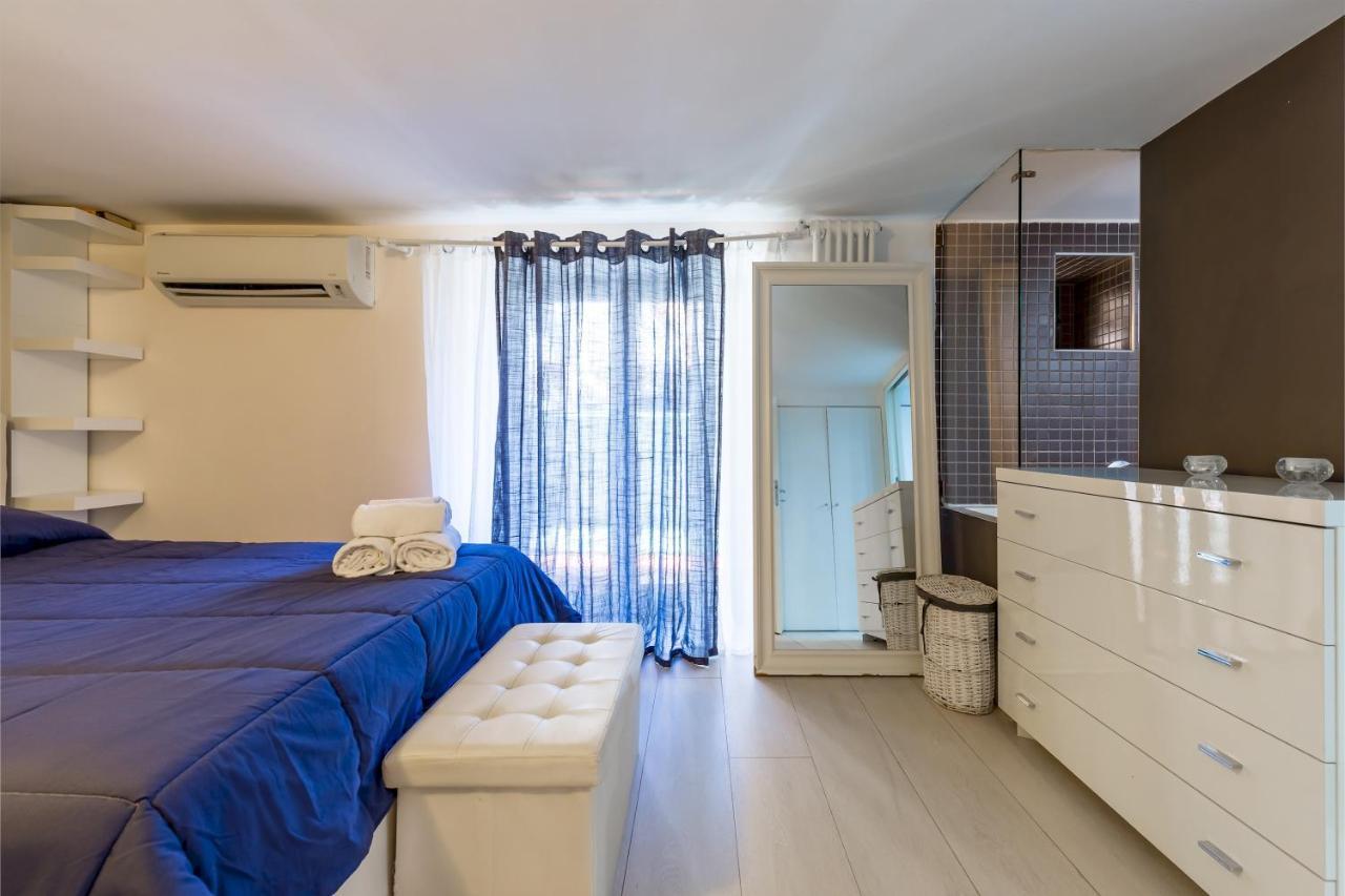 Apartment Cool Flat At Via Dei Mille By Napoliapartments Naples