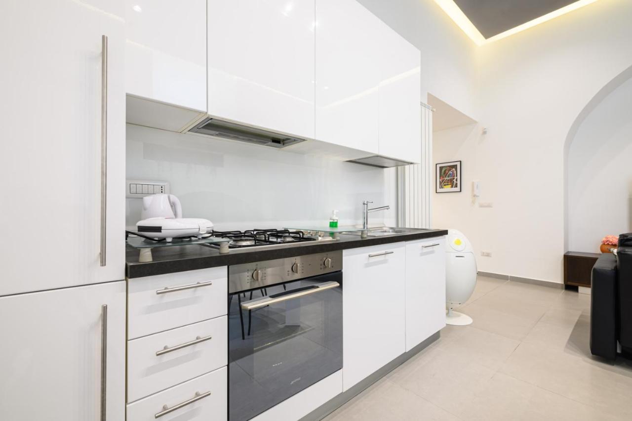 Apartment Via Morghen 63 *